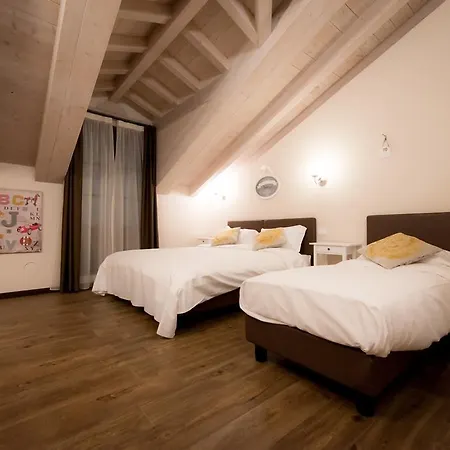 Bed and Breakfast Casa Rosa San Giuliano Milanese Zimmer foto